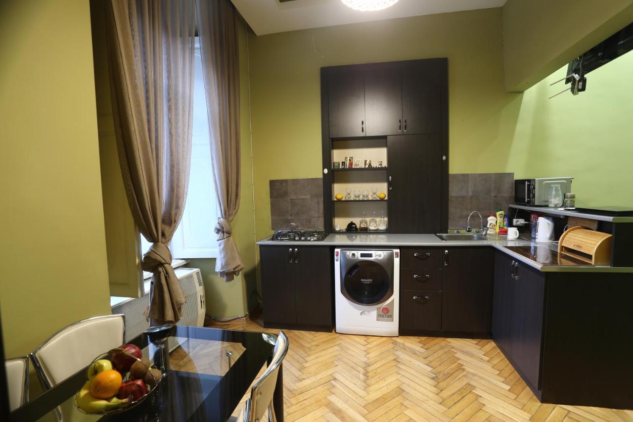 Your Home In The Centre Of Old Tbilisi Buitenkant foto